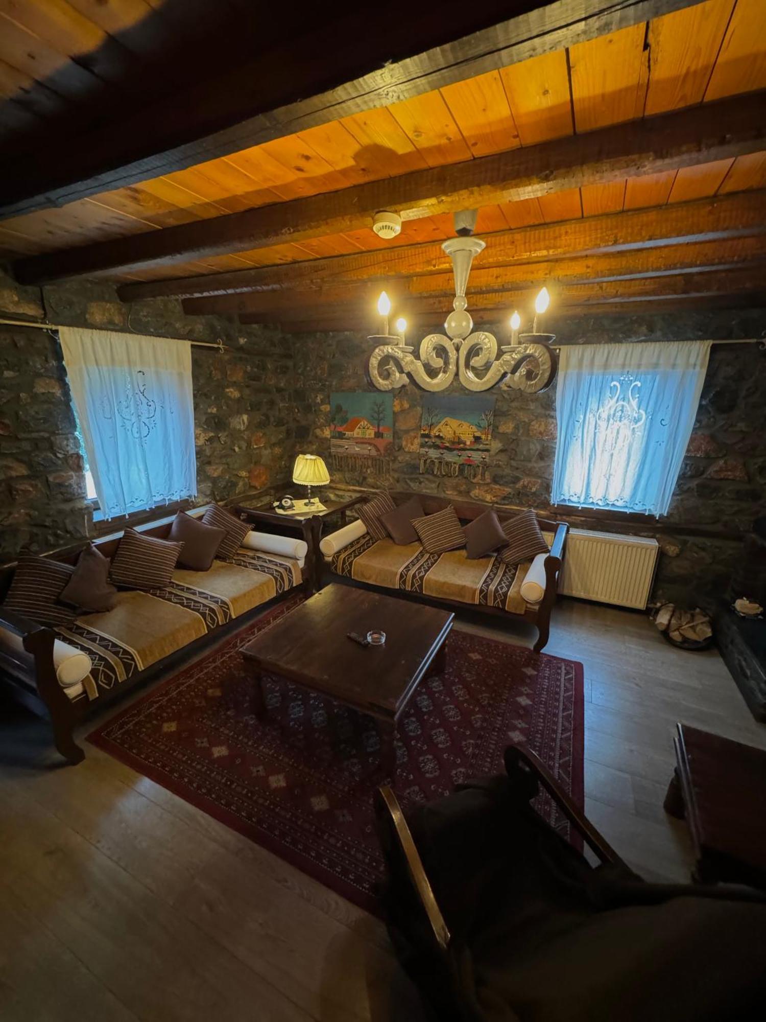Chalet Asteras Tou Vorra Agios Athanasios  Esterno foto