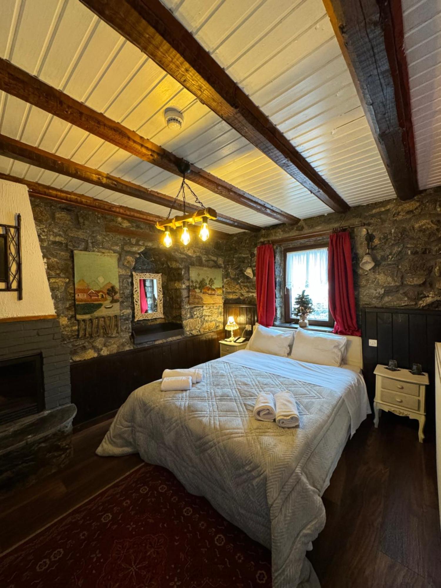 Chalet Asteras Tou Vorra Agios Athanasios  Esterno foto