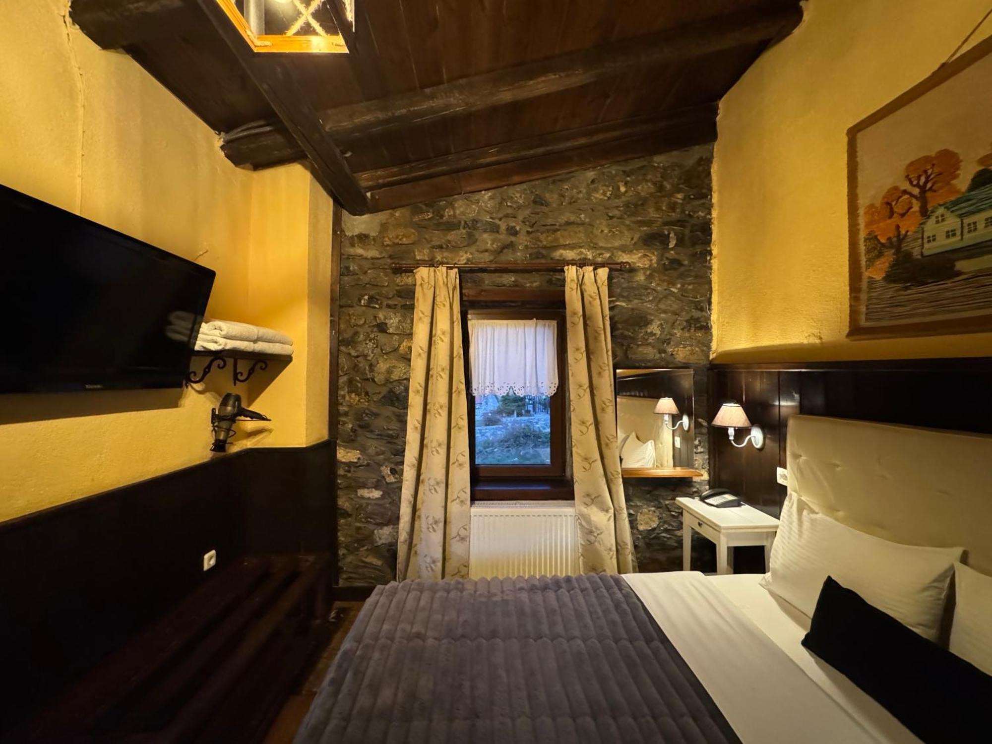 Chalet Asteras Tou Vorra Agios Athanasios  Esterno foto